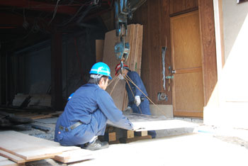 005�@������p�d�C�F�̔����E���o��Ɓ@���̂P