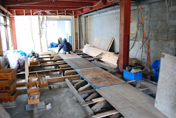 007�@������p�d�C�F�̔����E���o��Ɓ@���̂P